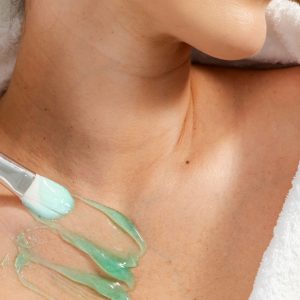 Aloe Vera skin reset signature by Pharmos Natur
